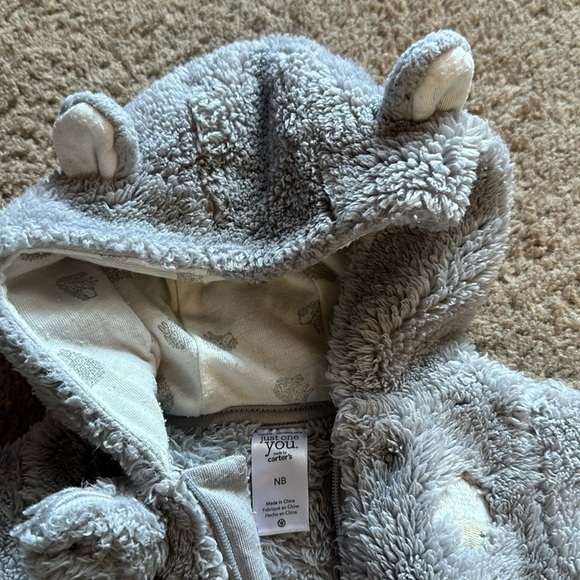 Sherpa hooded newborn footsie - Picture 4 of 5